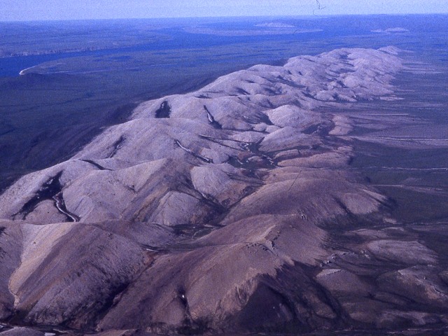 s93_083.jpg