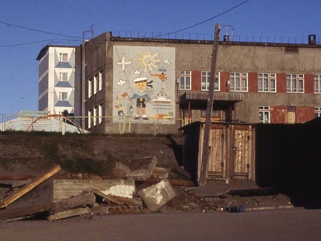 s94_022.jpg